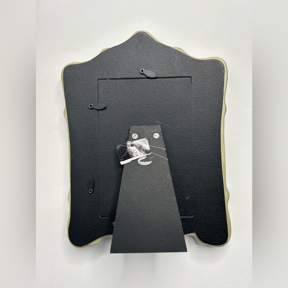 Light Green Antique Style Chunky Photo Frame / 9” x 7” Picture Frame - Picture 6 of 11